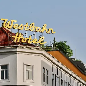 Westbahn 3*, Wien Österrike